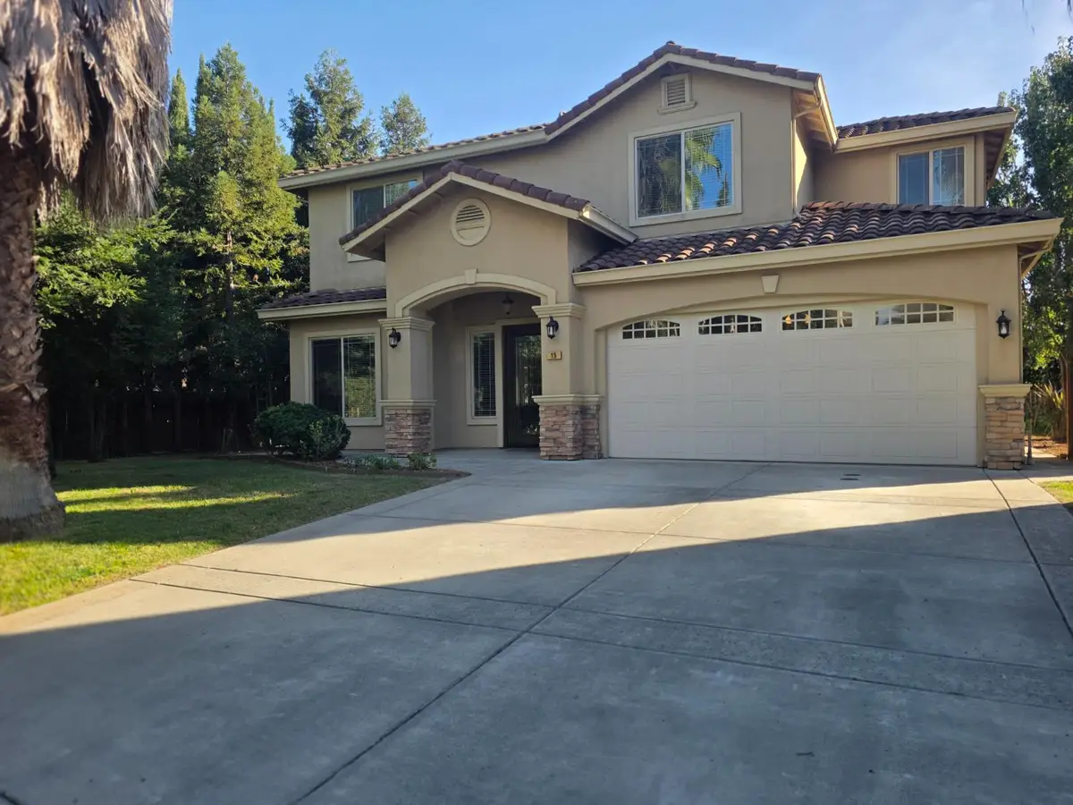 15 Catas, Sacramento, CA 95833 - #1