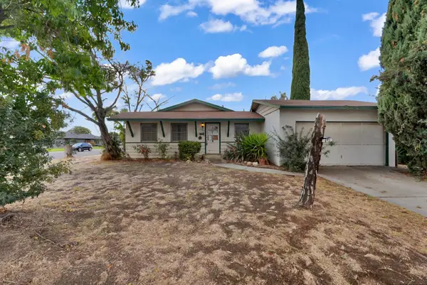 1583 Greenwood Way, Los Banos, CA 93635