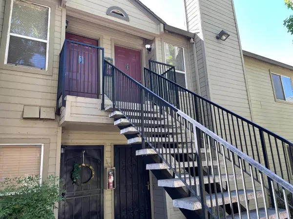 9149 Newhall Dr #98, Sacramento, CA 95826