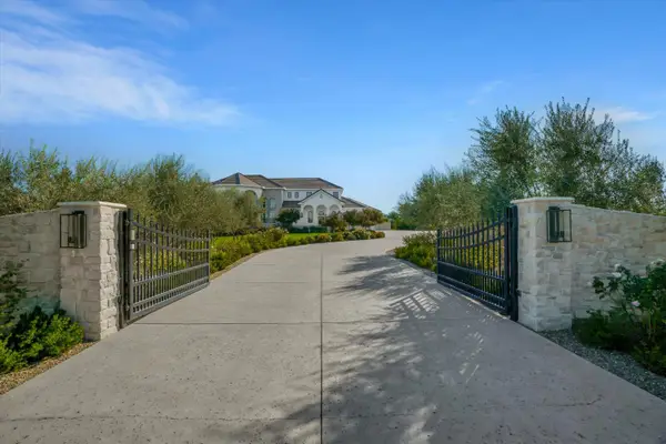 29638 Via Casalina Parkway, Escalon, CA 95320