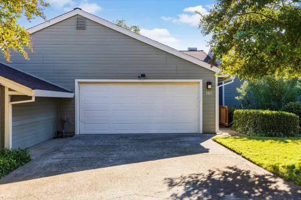 161 Valley Oak Drive #15, Roseville, CA 95678