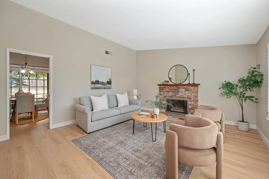 5823 Esrig Way, Sacramento, CA 95841 - #3