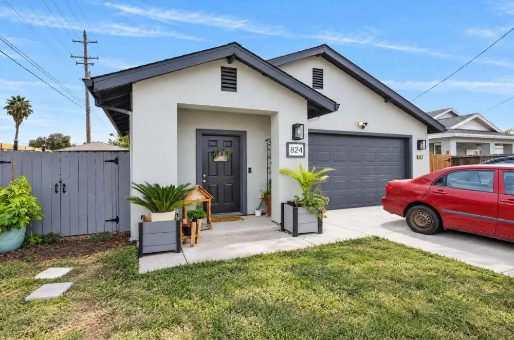 824 Carmelita Avenue, Sacramento, CA 95838 - #1