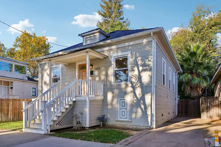 1420 26th Street, Sacramento, CA 95816 - #3
