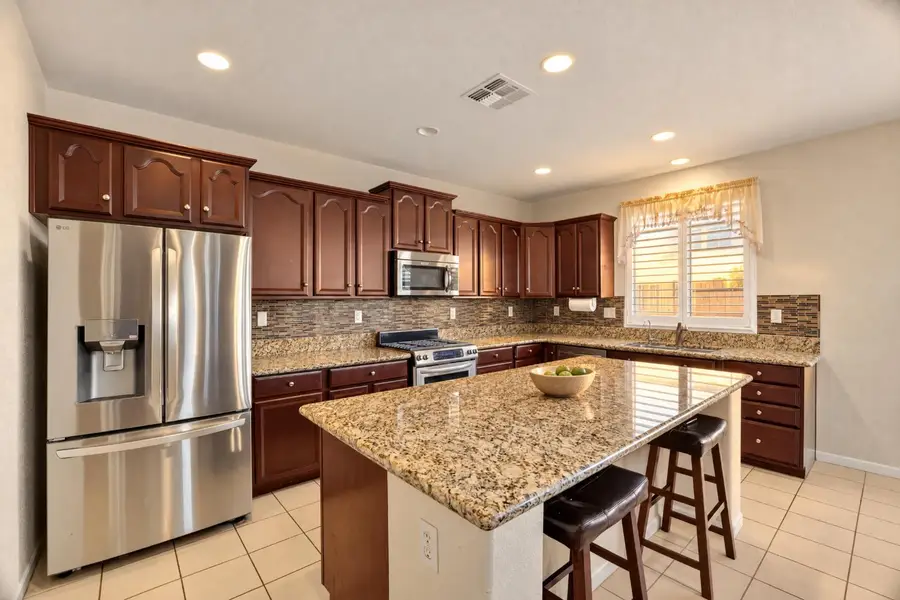 8500 Butterscotch Way, Elk Grove, CA 95758 - #3