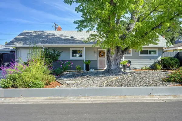 1040 Hampton Road, Sacramento, CA 95864