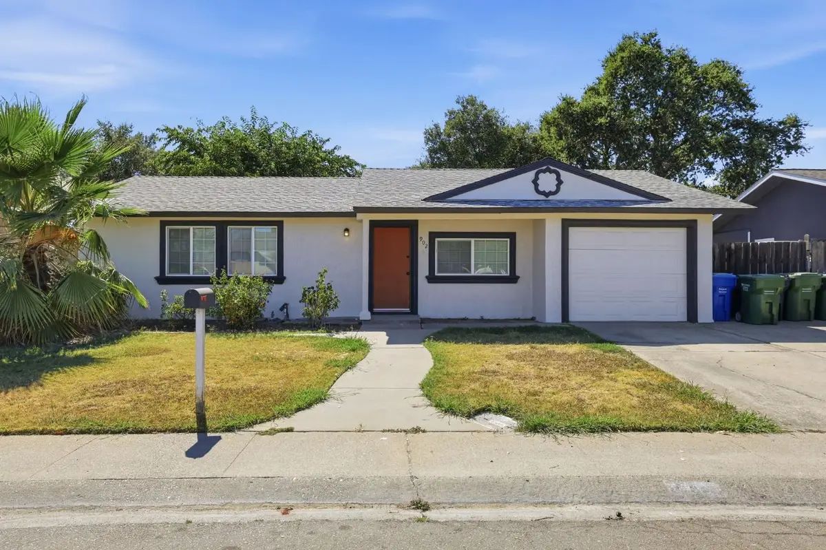 902 Tudor Street, Galt, CA 95632 - #1