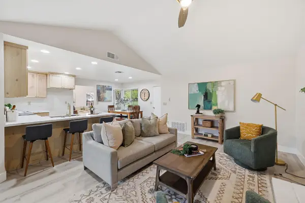 8316 Cutler Way, Sacramento, CA 95828
