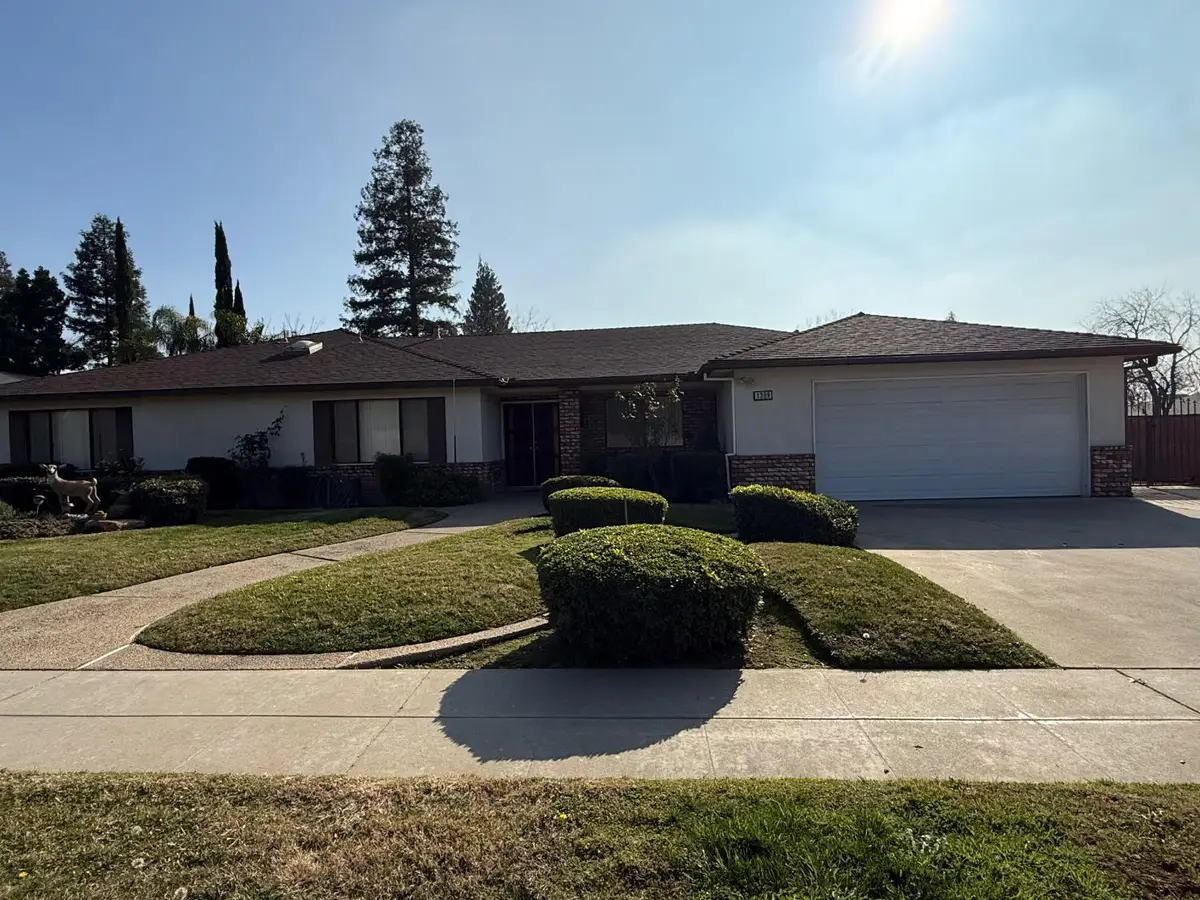 1389 W Warner Avenue, Fresno, CA 93711 - #1