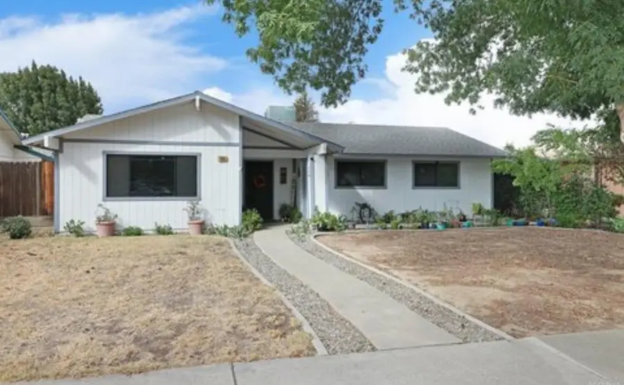 460 W Sacramento Street, Coalinga, CA 93210 - #3