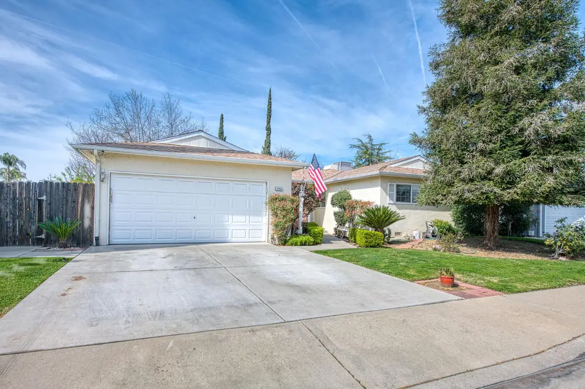2306 Stanford Avenue, Clovis, CA 93611 - #1