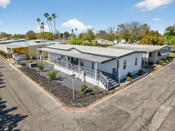 105 W Herndon Avenue #SPC64, Pinedale, CA 93650