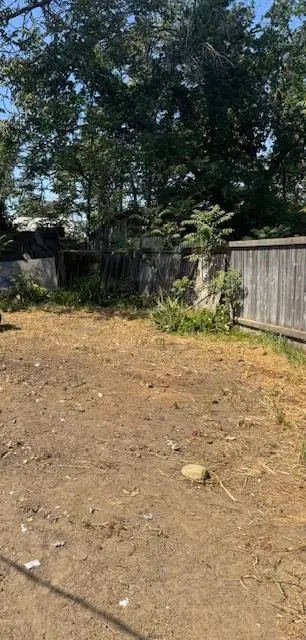 568 S Recreation Avenue, Fresno, CA 93702 - #3