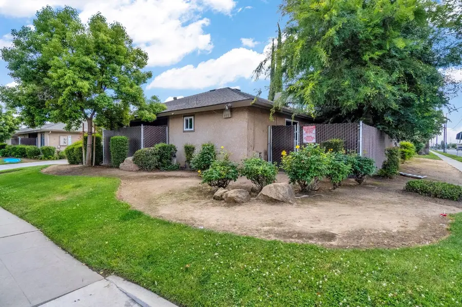 1595 N Pleasant Avenue #101, Fresno, CA 93728 - #3