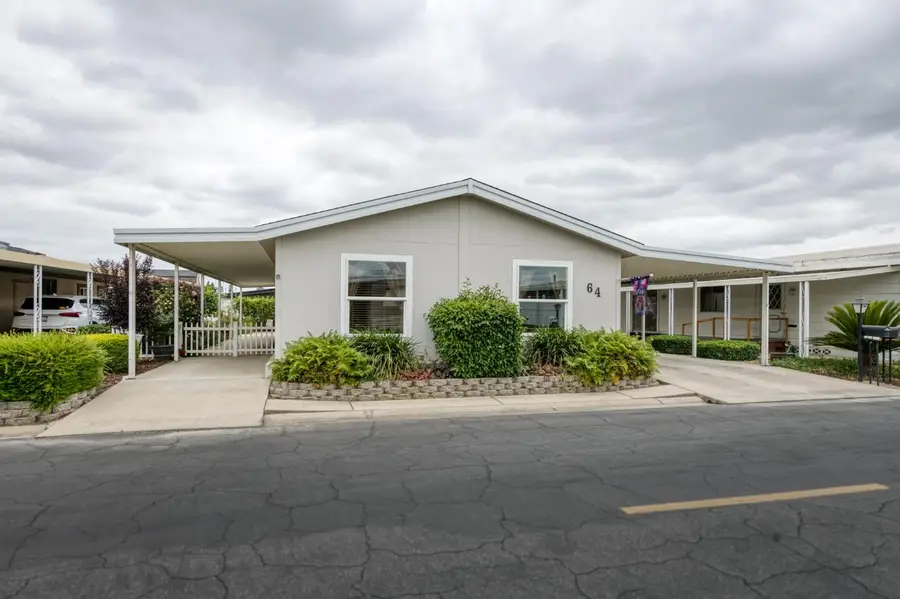 1701 Dinuba Avenue #64, Selma, CA 93662 - #2