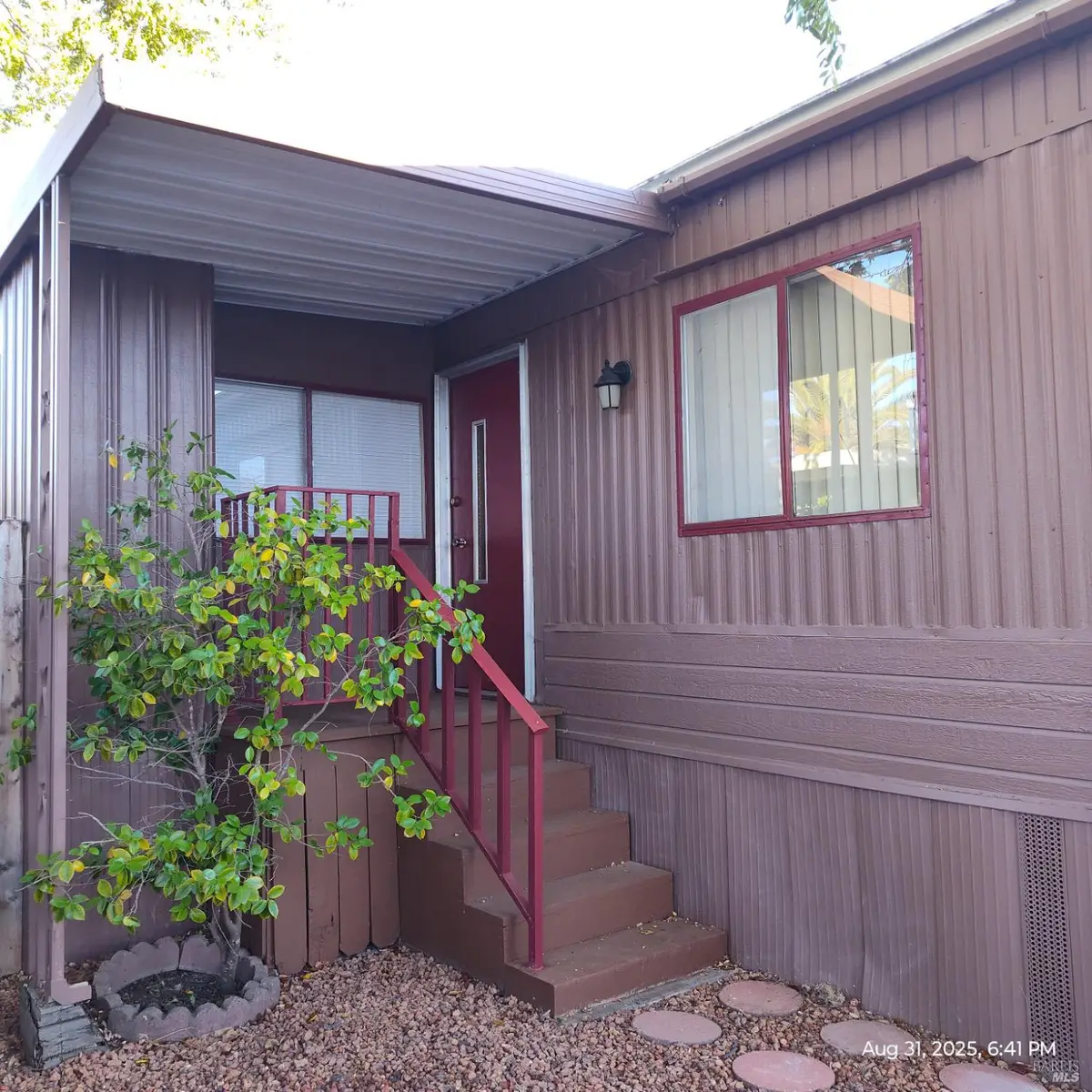 175 Yosemite Road, San Rafael, CA 94903 - Image #1