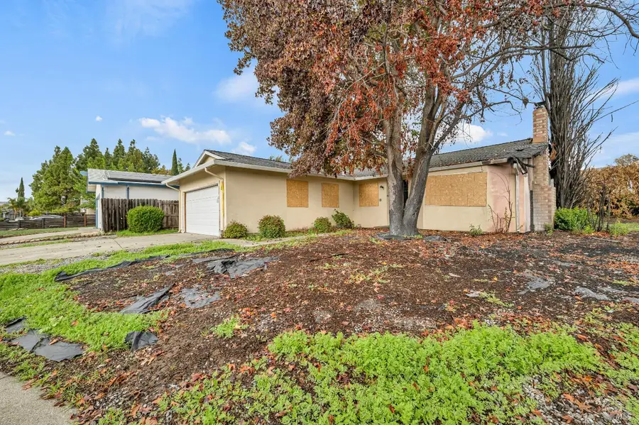 2076 Harte Court, Fairfield, CA 94533 - Image #2