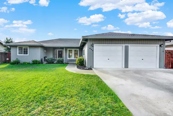 925 Charity Lane, Dixon, CA 95620