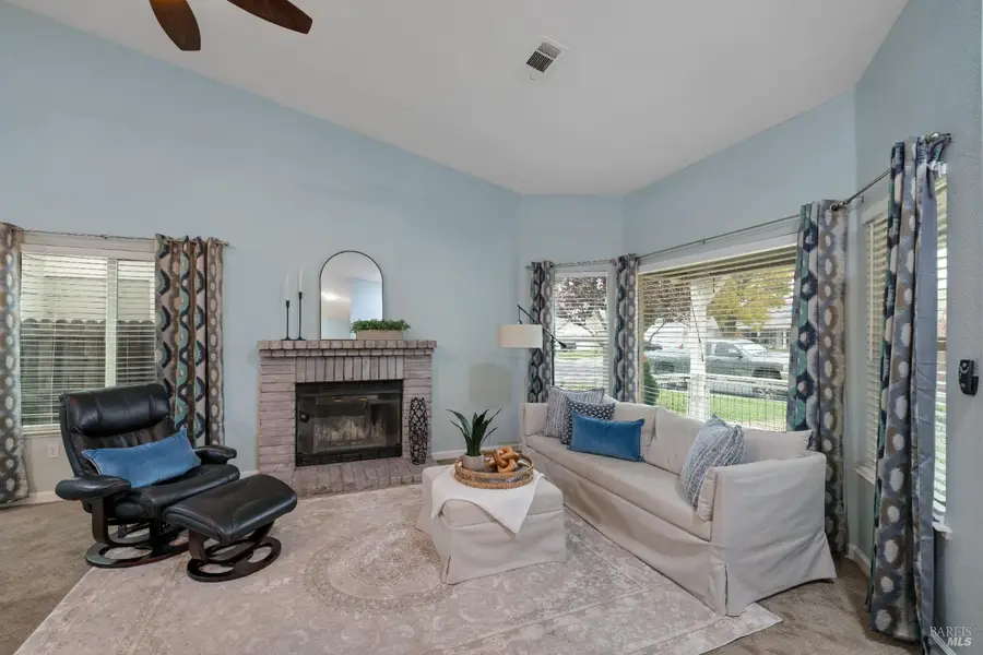 809 Cookson Street, Vacaville, CA 95687 - Image #2