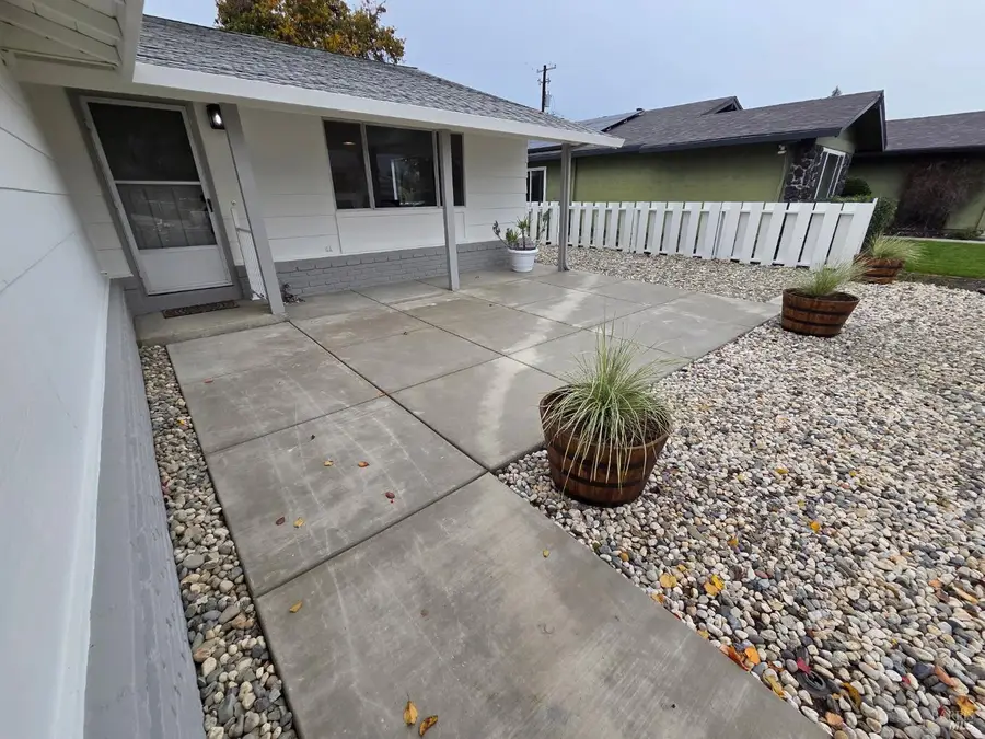 122 Carlsbad Circle, Vacaville, CA 95687 - #2
