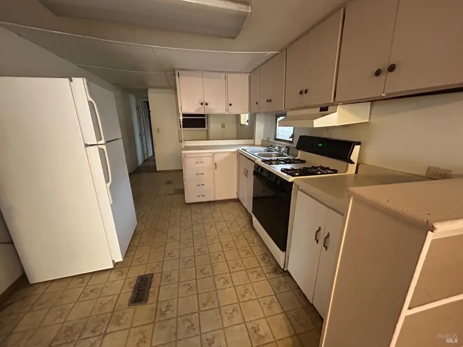 1427 W Texas Street #B 07, Fairfield, CA 94533 - Image #3