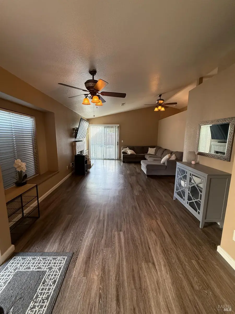 248 Colby Drive, Vacaville, CA 95687 - Image #2