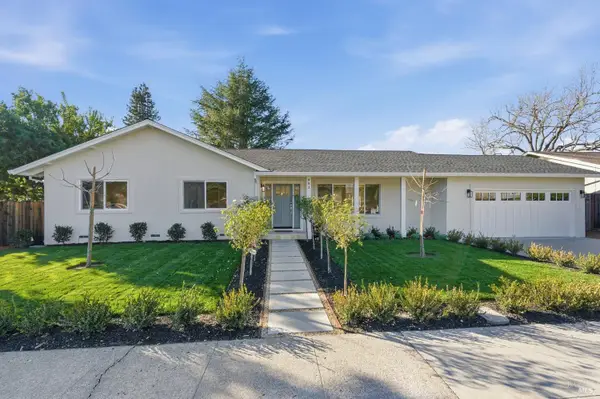 883 Cordilleras Drive, Sonoma, CA 95476