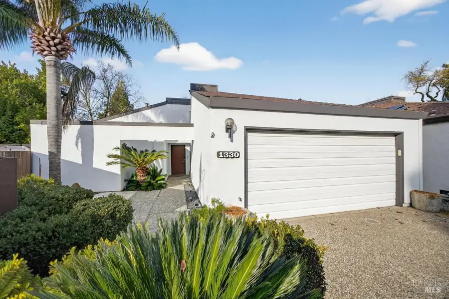 1330 Blackberry Court, Dixon, CA 95620 - #3