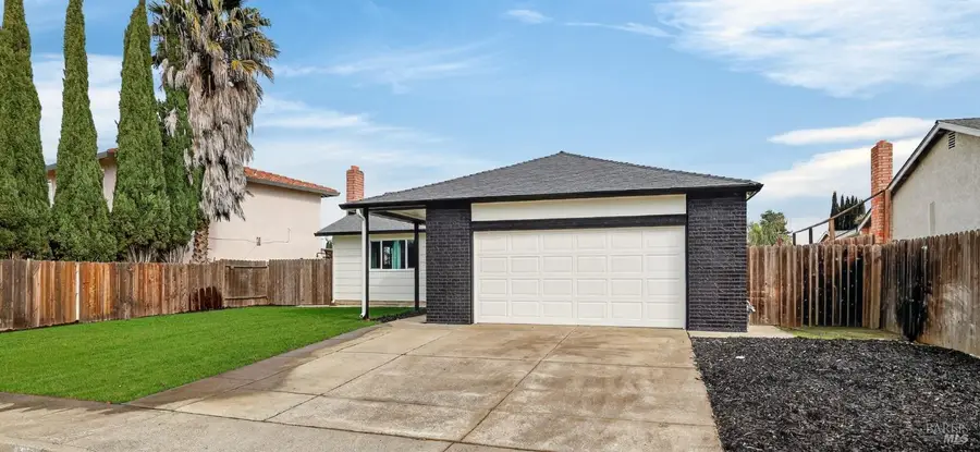 904 Labrador Way, Suisun City, CA 94585 - #2