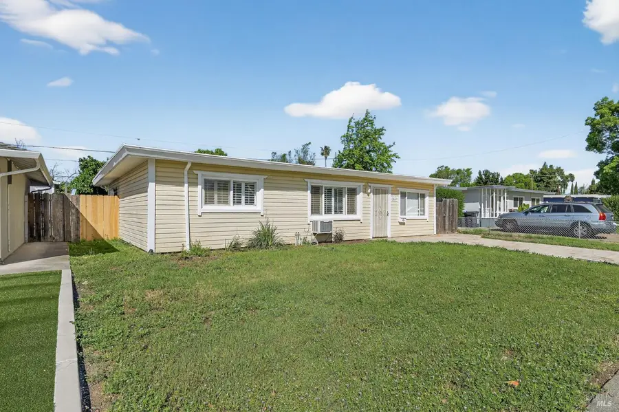 1049 Buchanan Street, Fairfield, CA 94533 - #3