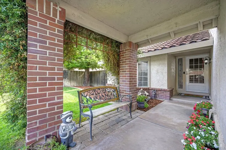 325 Kilgarvan Court, Vacaville, CA 95688 - #3