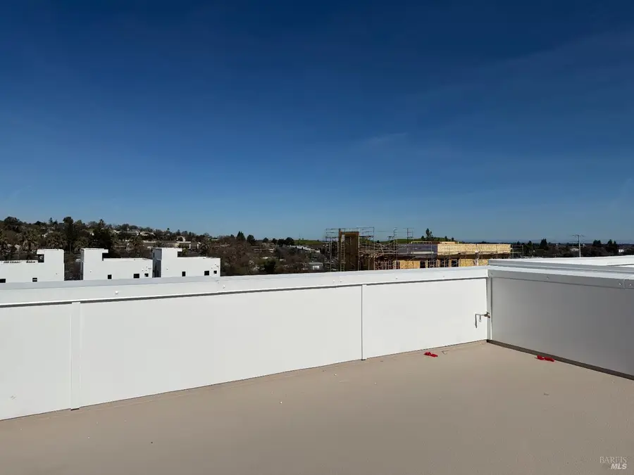 713 Catherine Street, Vacaville, CA 95688 - #2