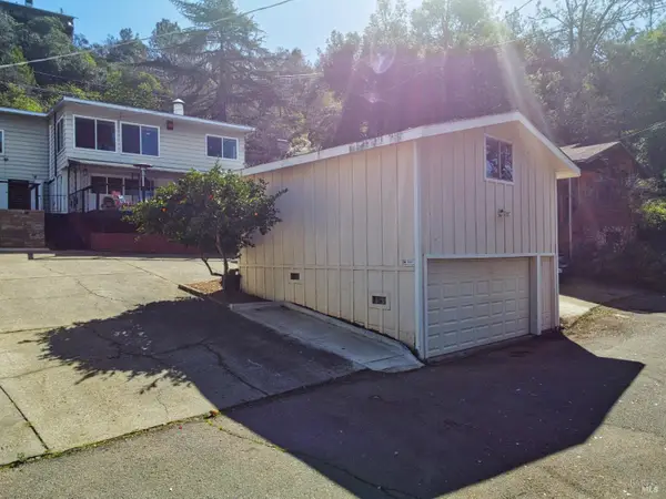 11485 Lakeshore Drive, Clearlake, CA 95422