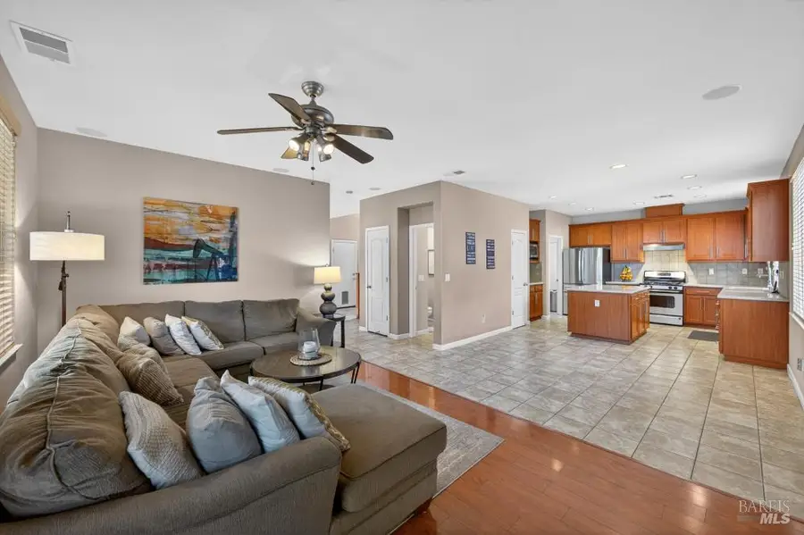 480 Kings Court, Dixon, CA 95620 - #2