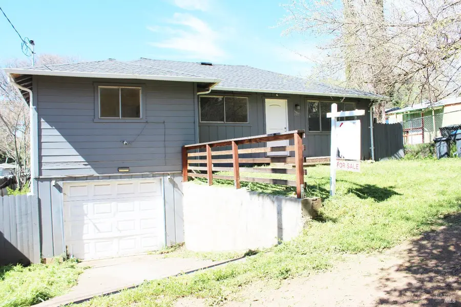 4083 Frye Avenue, Clearlake, CA 95422 - #2