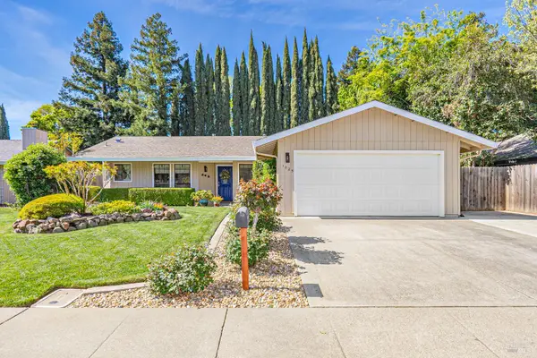 1025 Mason Court, Dixon, CA 95620