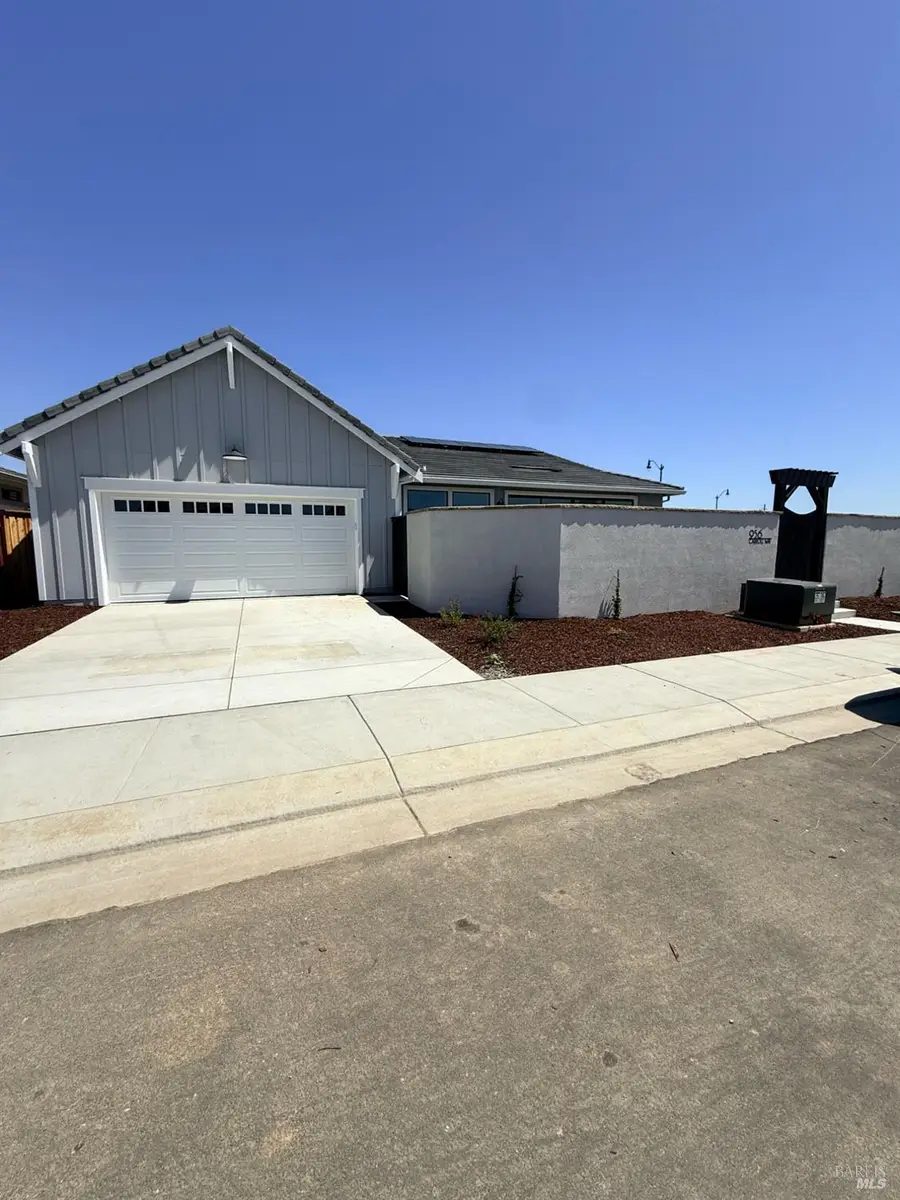 956 Carroll Way, Vacaville, CA 95687 - #3