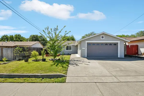 113 Novato Drive, Vacaville, CA 95688
