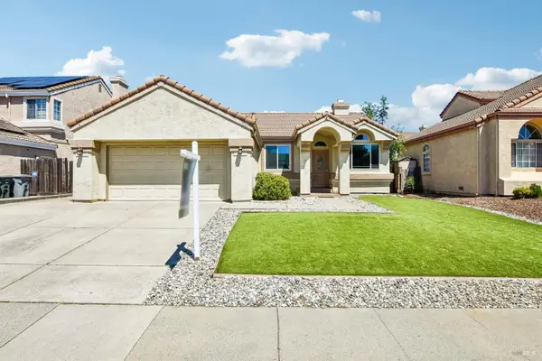 637 Laurelwood Circle, Vacaville, CA 95687