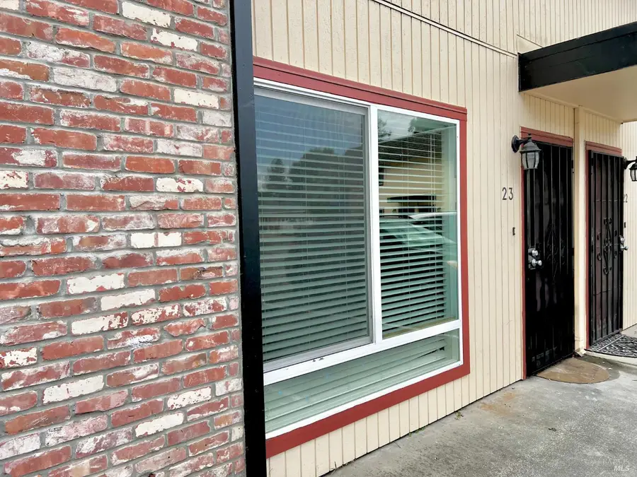 490 Edgewood Drive #23, Vacaville, CA 95688 - #2