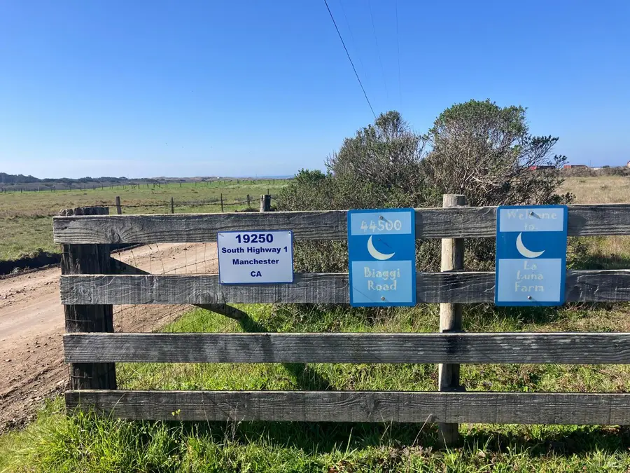 19250 S Highway 1 Highway, Manchester, CA 95459 - #2