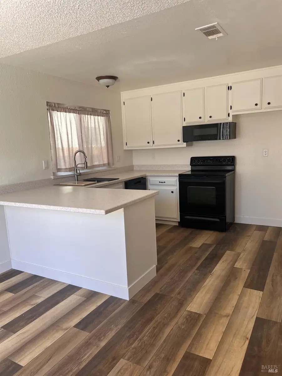 82 Newport Way, Suisun City, CA 94585 - #3