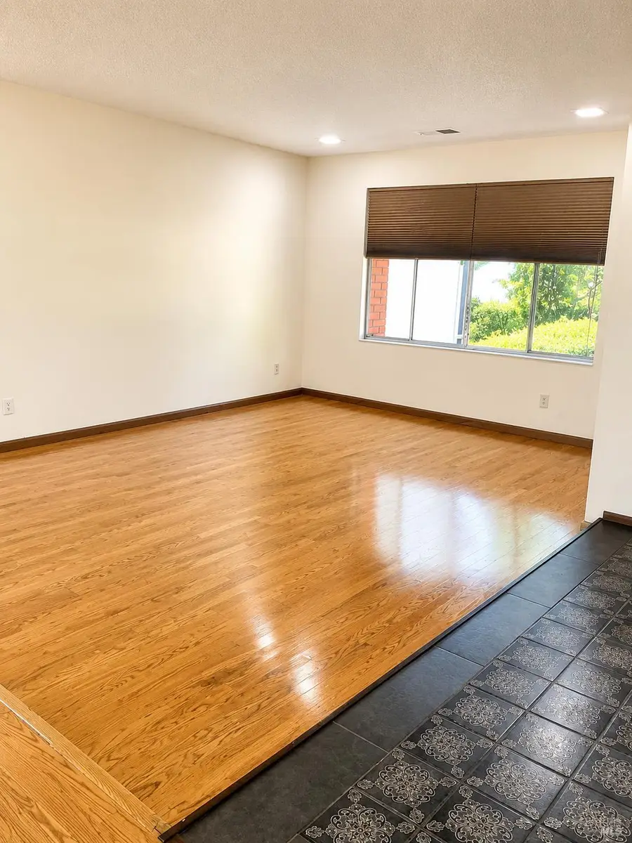 4876 Fairway Drive, Rohnert Park, CA 94928 - #2