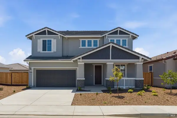 324 Shaker Drive, Vacaville, CA 95687
