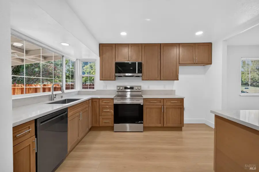 795 Michele Court, Dixon, CA 95620 - #3