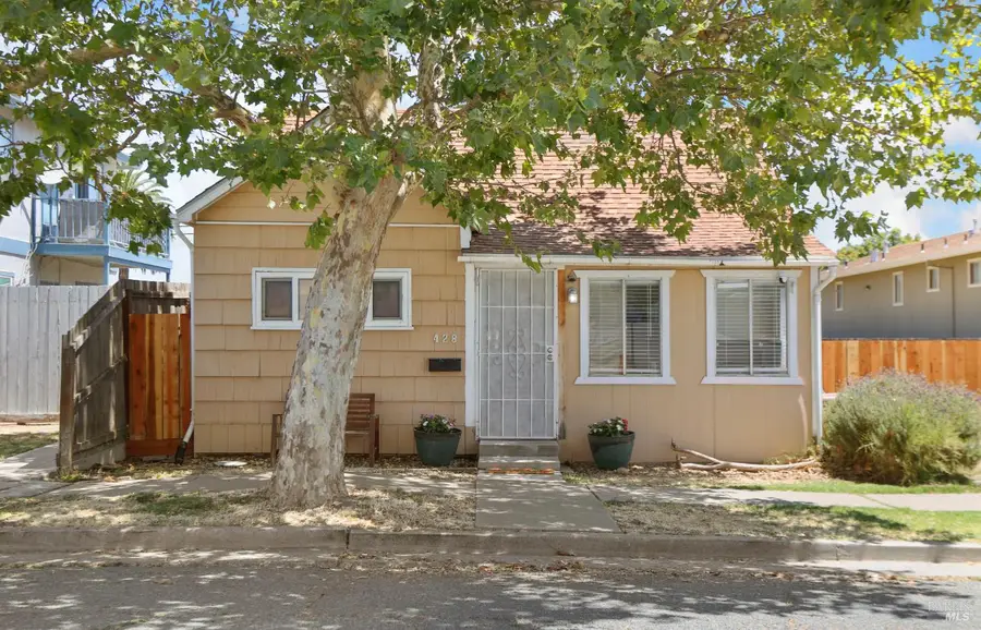 428 Montezuma Street, Rio Vista, CA 94571 - #2