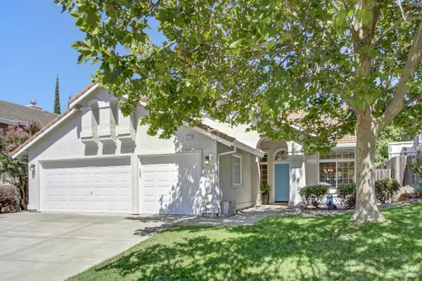 479 Crownpointe Circle, Vacaville, CA 95687