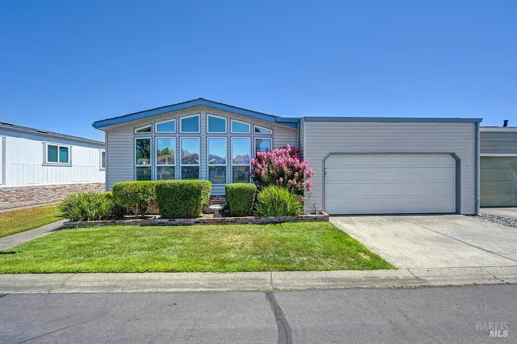 31 Falcon Crest Circle, Napa, CA 94558 - #1