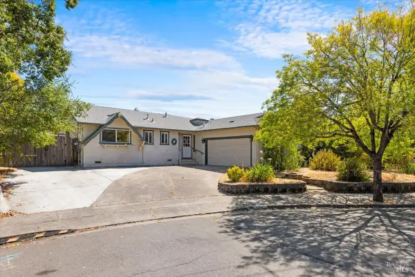 504 Jack London Drive, Santa Rosa, CA 95409