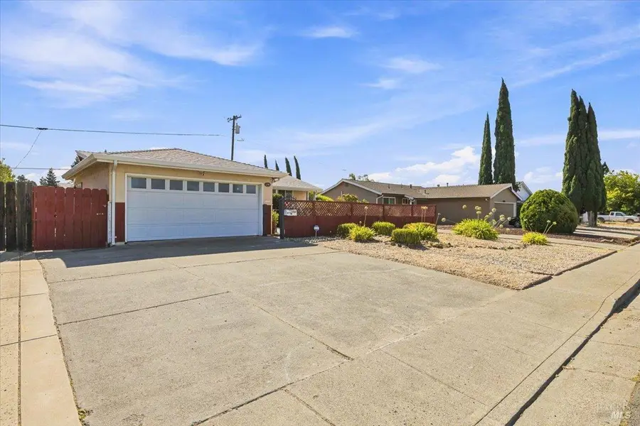 1700 Dover Avenue, Fairfield, CA 94533 - #2